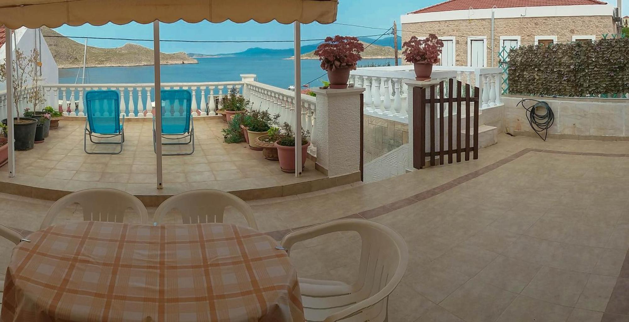 Villa Niovi Chalki Town Exterior photo